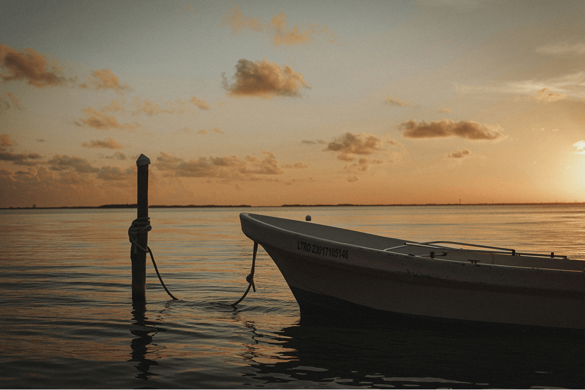 Sunset seascape for private yacht experiences